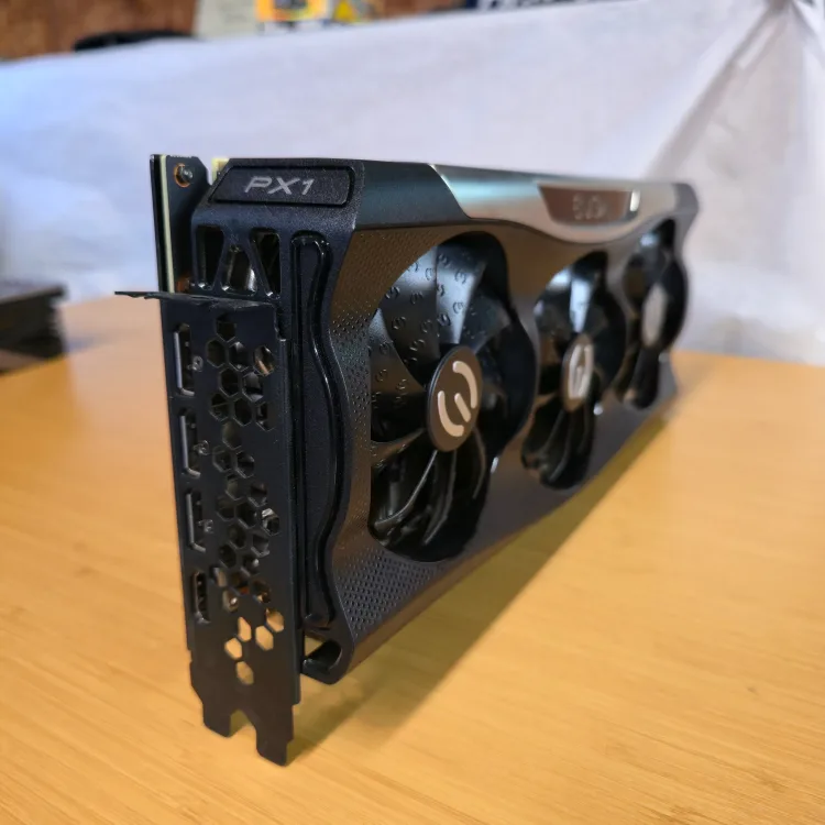 EVGA 3090 FTW3 24GB GDDR6X GRAPHICS CARD - Image 4